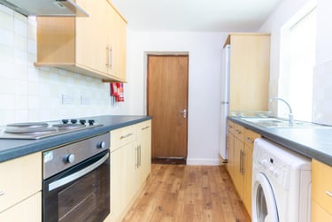 6 bed house, Helmsley Road, Jesmond Vale, Newcastle, NE21RD - Image 3